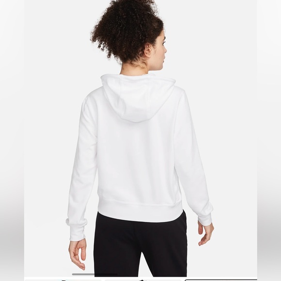 Nike Dri-FIT One
Women's Full-Zip French Terry Hoodie - Picture 4 of 10